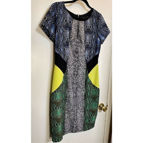 BCBGMAXAZRIA Chole Black Combo dress
Size M - Picture 4 of 14